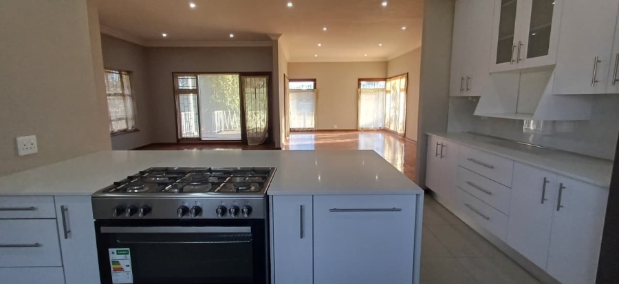 4 Bedroom Property for Sale in Bothasrus Eastern Cape